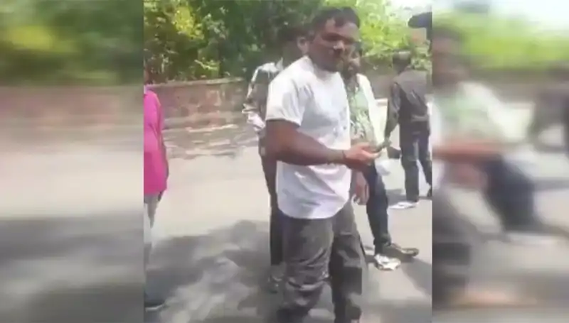 11A Yolcusunun Şoke Eden Tanıklığı: "Biri Beni Yakaladı"