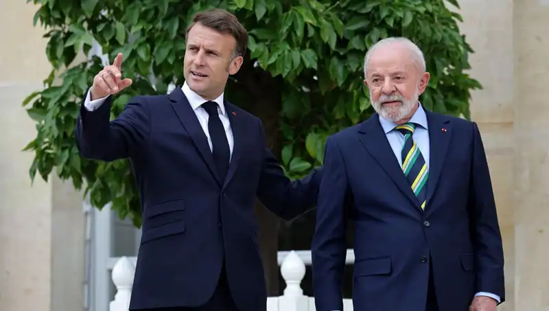 Macron, İsrail İçin Somut Önlemler Almayı Değerlendiriyor