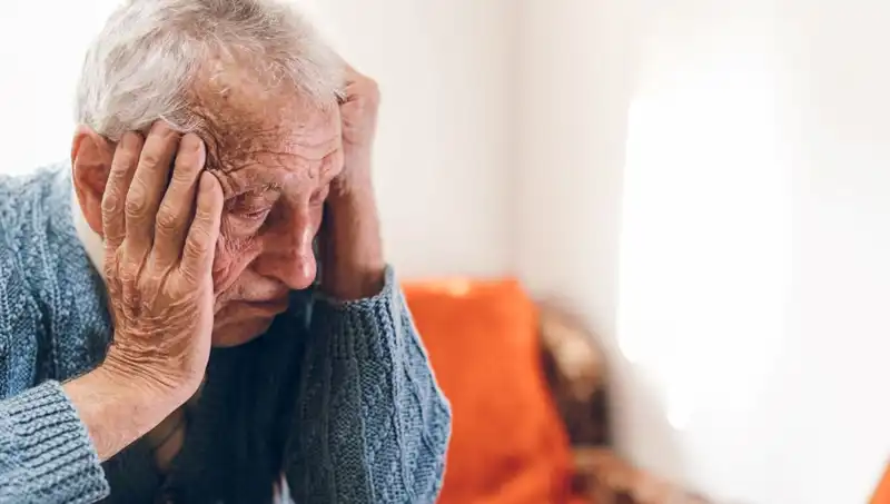 Bilim İnsanları Alzheimer Riskini Azaltmanın Yollarını Açıkladı: İşte Detaylar!