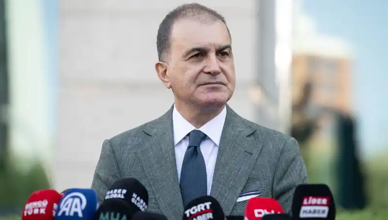 Ömer Çelik’ten Ciddi Açıklama: Meşru Demokratik Alana Yönelik Tehditler Düşünülsün