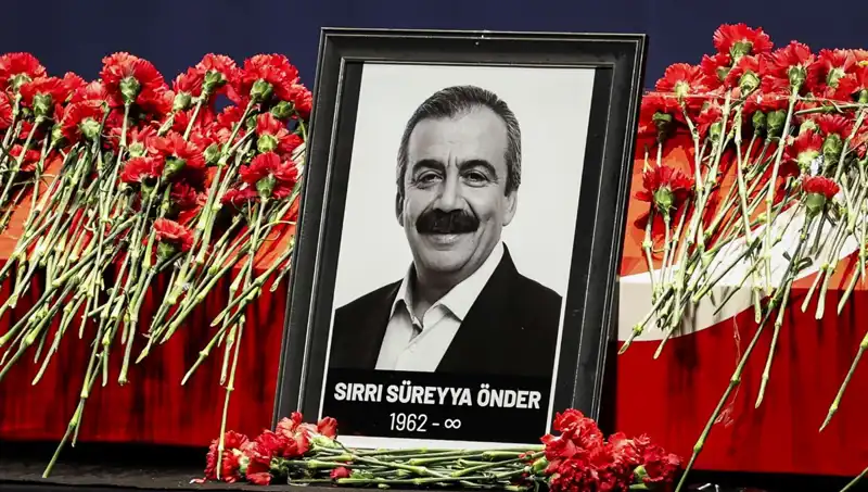 Meclis'te Sırrı Süreyya Önder Anması: Hatıralar Canlandı