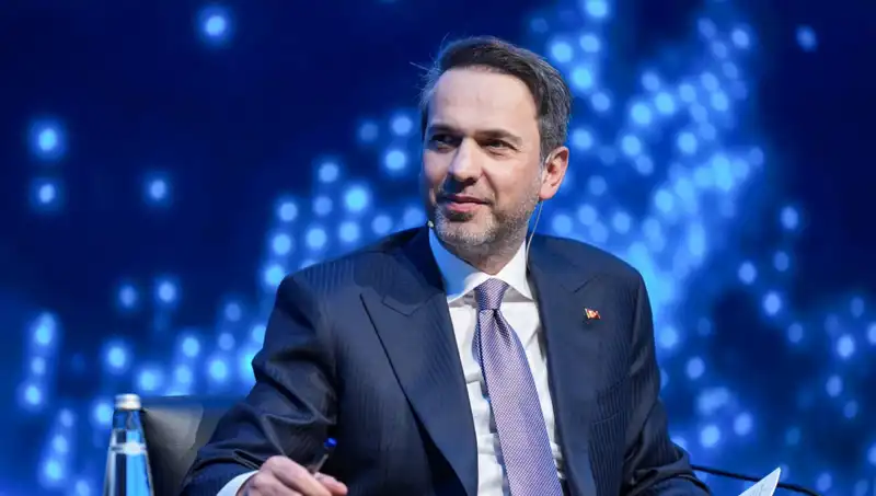Karadeniz'den Çifte Müjde: Bakan Bayraktar'dan Beklenen Açıklama!