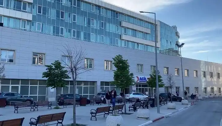 Beylikdüzü Devlet Hastanesi'nde Gerilim: Silahlı Saldırıya Tanıklık Edin