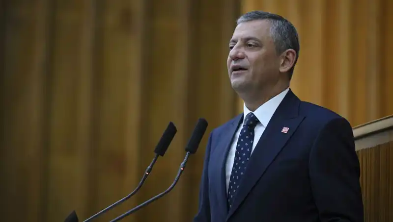 CHP Kurultay Davası: Özel’den Sert Tepki ve Siyasi Yansımalar