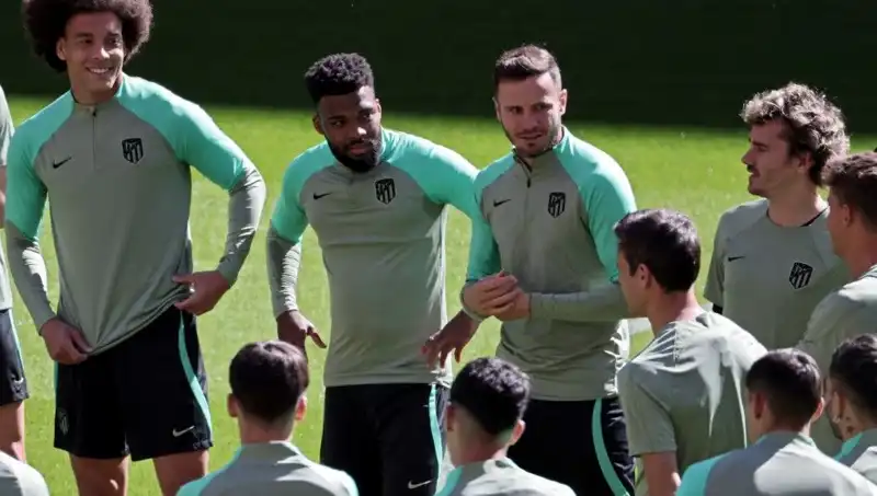 Chelsea ve Sevilla’nın Ardından Yıldız Futbolcu Türkiye’ye Geliyor!