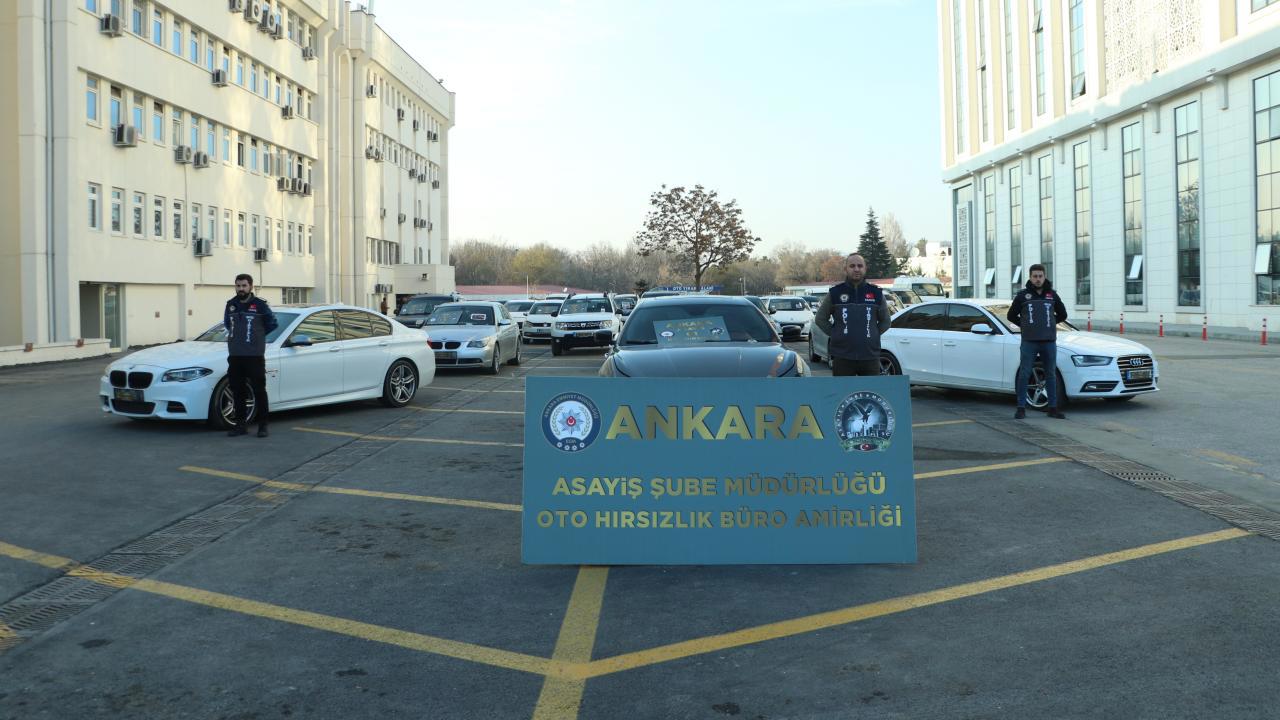 Ankara'da Merkezi Değişiklik Araç Operasyonu: 15 Kişi Gözaltına Alındı