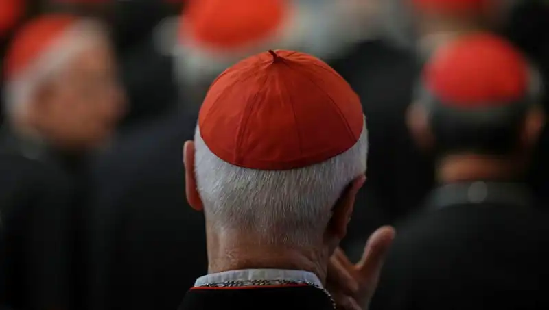 Yeni Papa Seçimi İçin Konklav Tarihi Resmen Açıklandı