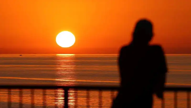 Batı'da Soğuk Hava Dalgası, Doğu'da Alev Alev Yaz Sıcaklığı!