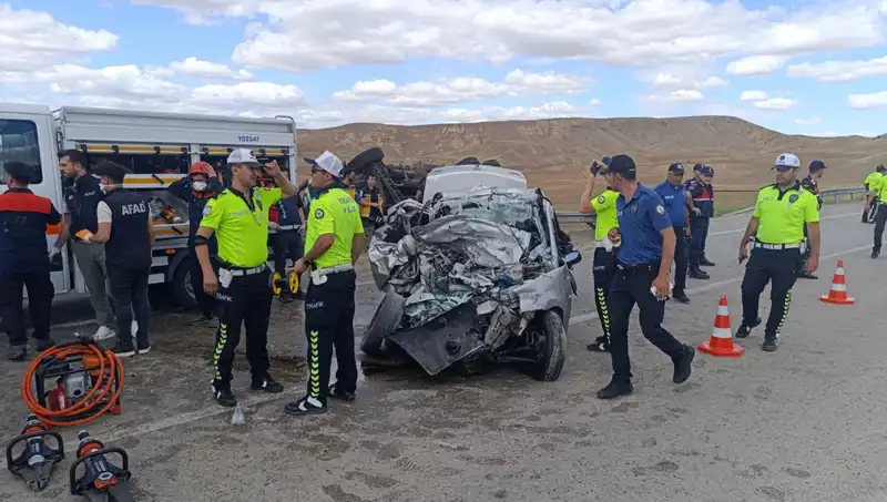 Yozgat'ta Feci Kaza: 3 Can Gitti, 2 Kişi Yaralandı!