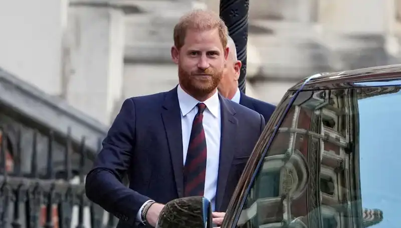 Prens Harry: Ailemle Barışma İsteği ve Duygusal Yolculuğu