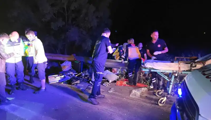Minibüs Kazası: Savrulan Yolcuların Dramı ve Yaralanmaların Ardındaki Gerçekler