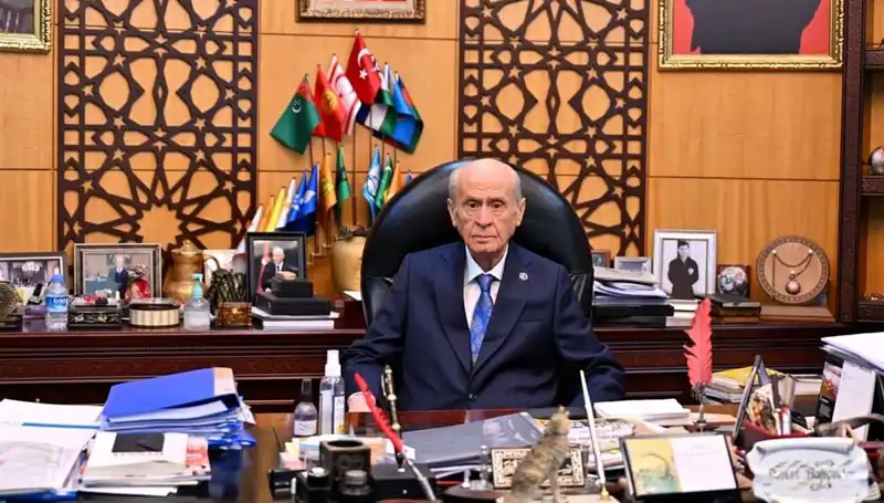 Bahçeli, Galatasaray’ın Süper Lig Şampiyonluğunu İle Kutladı: Futbolun Birleştirici Gücü