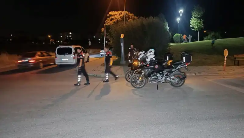 Parktaki Kavga Korkunç Bir Olayla Sona Erdi: 14 Yaşındaki Çocuk Bıçaklandı