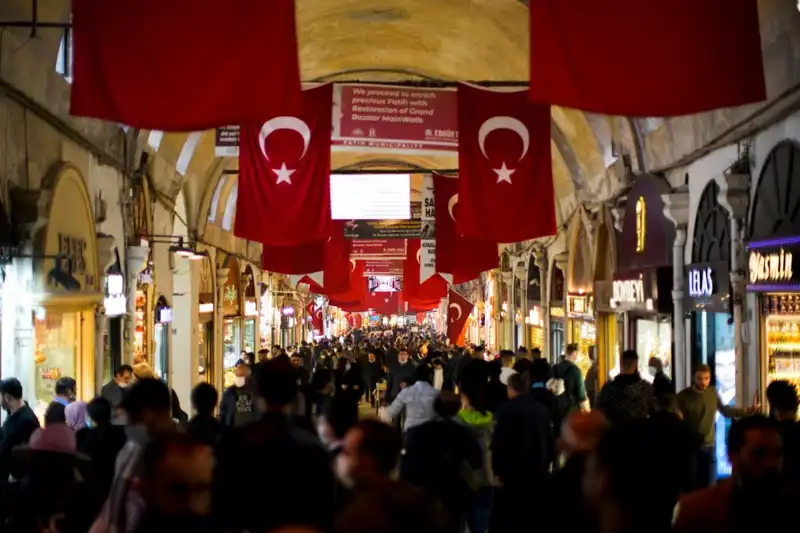Kapalıçarşı'da Eşsiz Bir Olay: 100 Milyon Liralık Vurgun İddiası