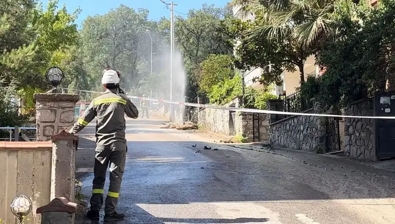 Bursa'da Doğalgaz Patlaması: Üç İşçi Yaralandı, Panik Yaşandı