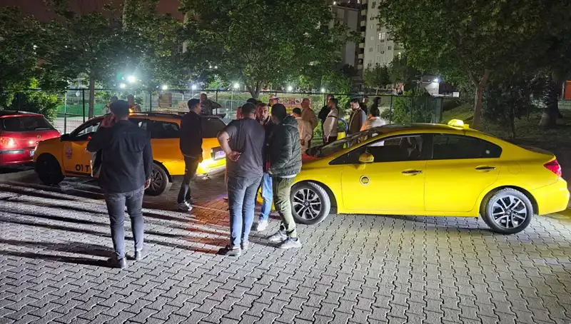 Adana'da Korsan Taksi Krizi: Taksiciye Sert Dayak Gözaltına Alındı!