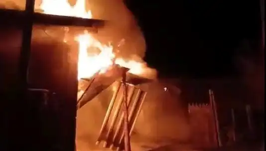 Karabük’te Korkutan Yangın: İki Ev Kül Oldu!