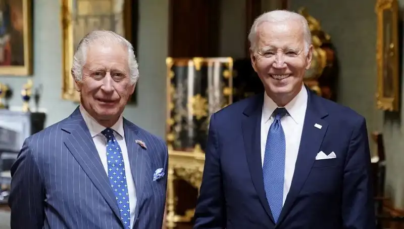 Kral Charles’tan Biden’a Önemli Bir Mektup: Kanserle Mücadelede Dayanışma Mesajı
