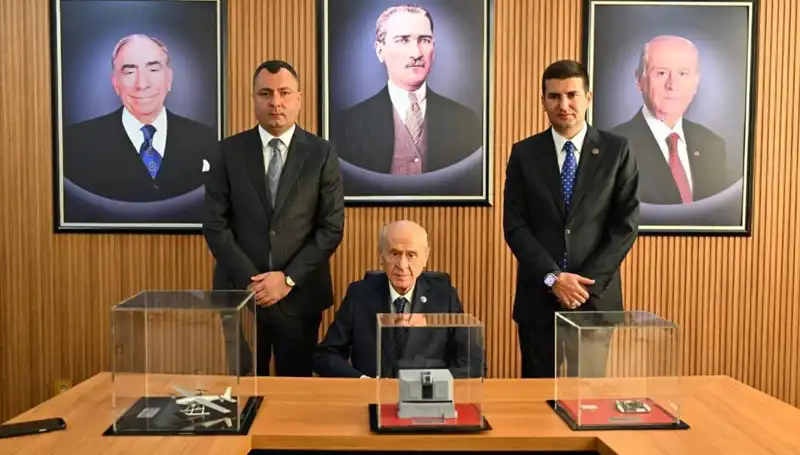 MHP Lideri Bahçeli, Ülkü Ocakları’nın Ziyaretinde Önemli Mesajlar Verdi