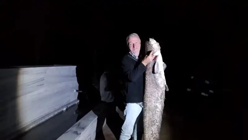 Barajda Oltasına Takılan Balık, Şaşırtan 40 Kilo Ağırlığında
