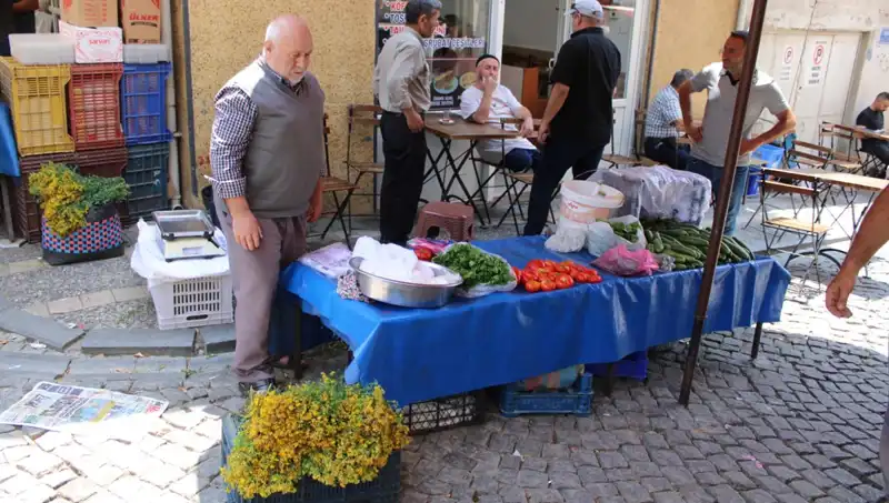 Dağların Gizli Şifası: Doğal Bitkiler Pazarında 30 TL'ye Satışta