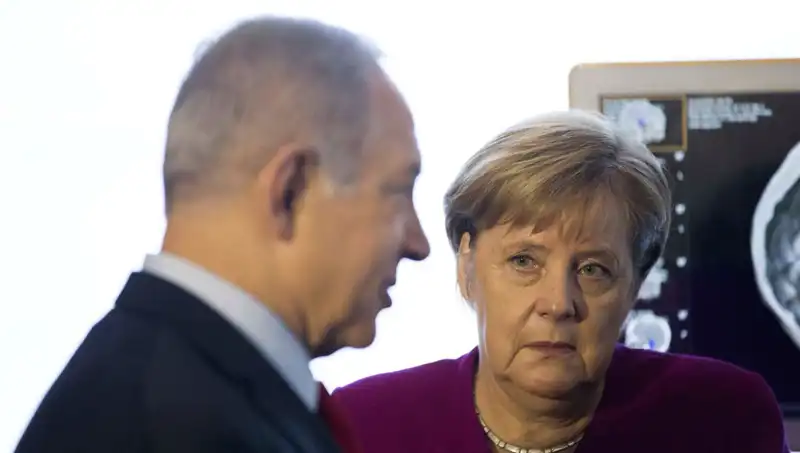 Yıllar Sonra Ortaya Çıkan Belgeler: Netanyahu ve Merkel Hükümetinin Gizemli İlişkileri