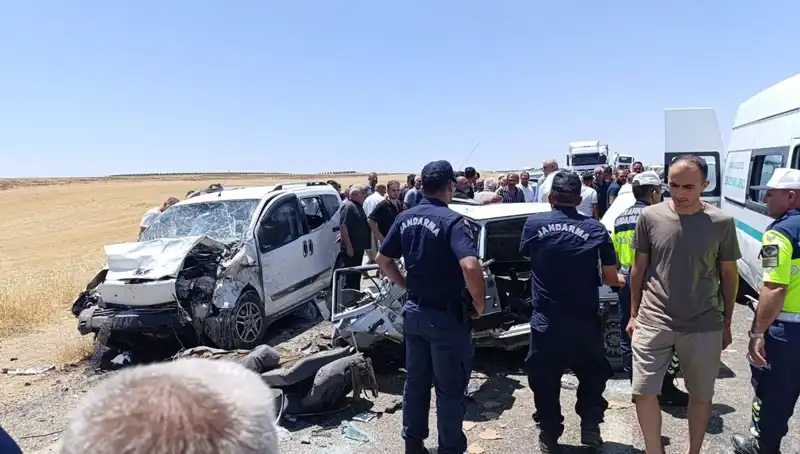 Gün Yüzüne Çıkan Trafik Kazası: 4 Kişi Hayatını Kaybetti, 1 Yaralı