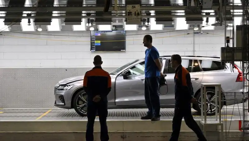 Volvo'dan Şok Karar: Bazı Modellerin Satışı Durdu!