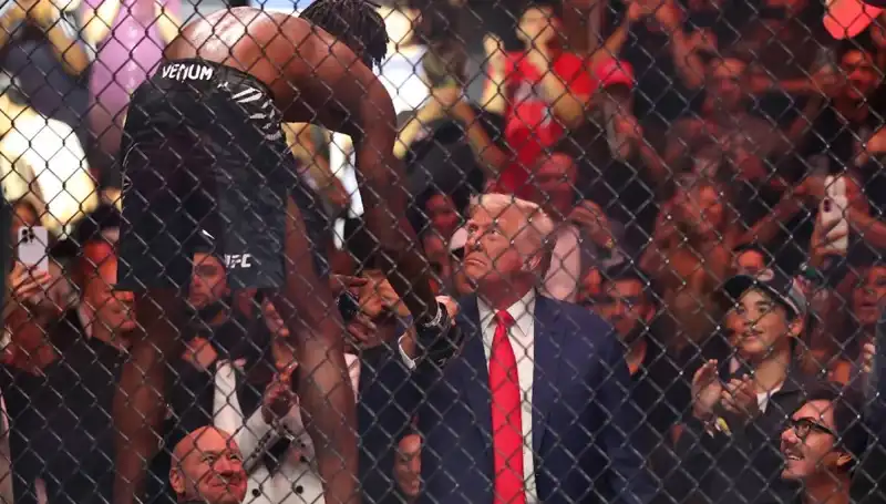 Trump, Beyaz Saray Bahçesinde Tarihi Bir UFC Maçı Düzenleyecek