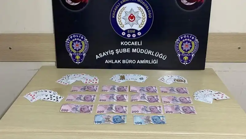Kocaeli’de Kumara Geçit Vermeyen Polisiye Operasyon: Kahvehanelere Baskın