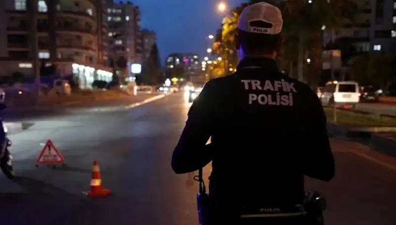 Sosyal Medyada Yaptıkları Paylaşım Yüzünden İki Sürücüye 53 Bin Lira Ceza