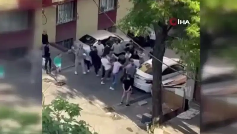 Madde Bağımlılığıyla Mücadelede Yeni Bir Yöntem: Meydan Dayakları