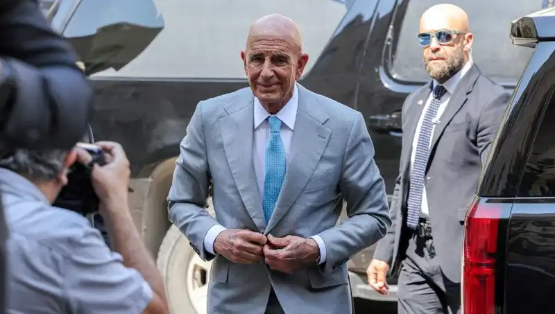 ABD Elçisi Barrack’tan Suriye’de Sükunet ve İstikrar Çağrısı