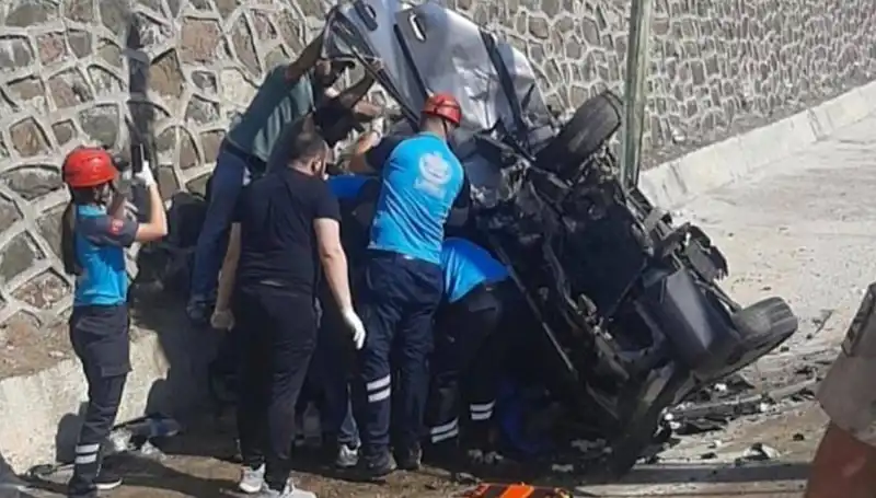 Tunceli'de Kafa Kafaya Çarpışan Araçlar İşte O Kazanın Detayları