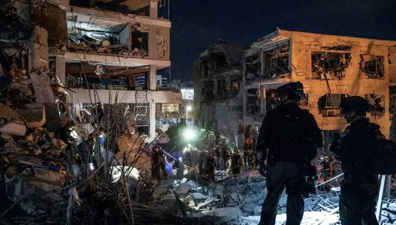 İran'ın Saldırısı Sonrası İsrail'de 22 Bina Yıkım Süreci Başladı