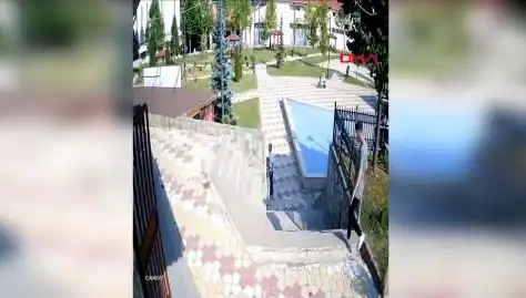 Kastamonu'da Muhtarın Uyarısı Sonrası Gerilim: Bıçaklı Saldırı Yaşandı