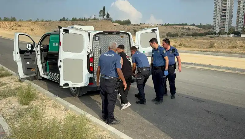 Yol Kenarında Bulunan Ceset Şok Etkisi Yarattı: Olayın Ardındaki Gizem Ne?